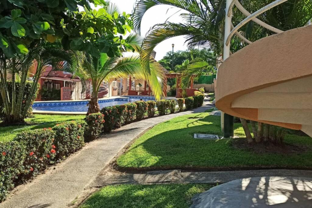 Ixtapa Al Mejor Precio, "Casa Las Conchas" Zihuatanejo Exteriér fotografie